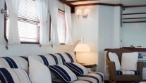 Motor yacht MARHABA - Salon 2